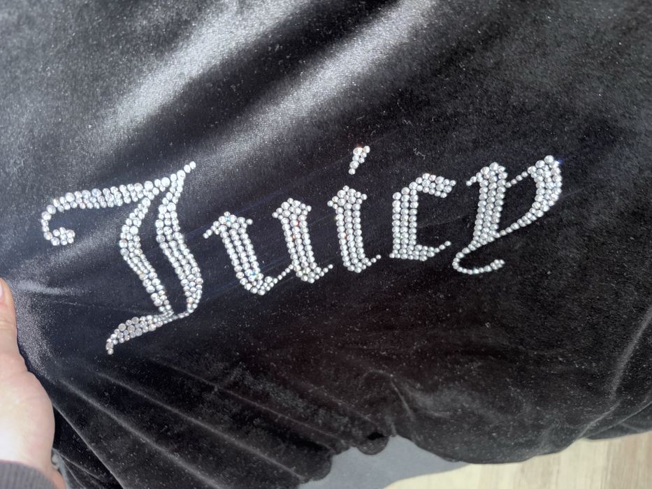 Juicy Couture яке