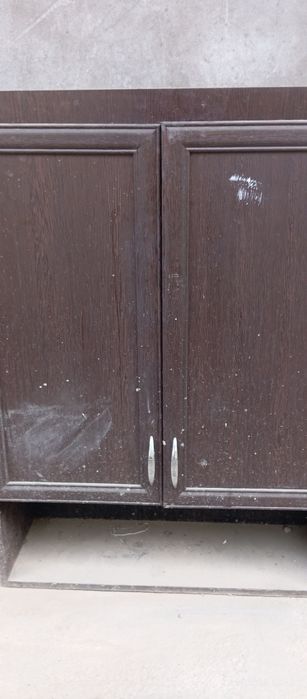 срочно продам кухоные шкафы хорошого качества