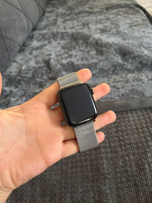 Apple watch продам