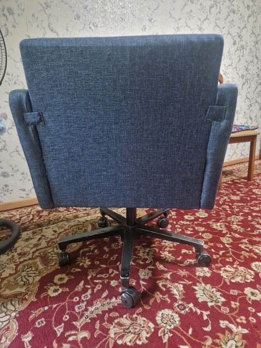 Кресло в хорошем состоянии