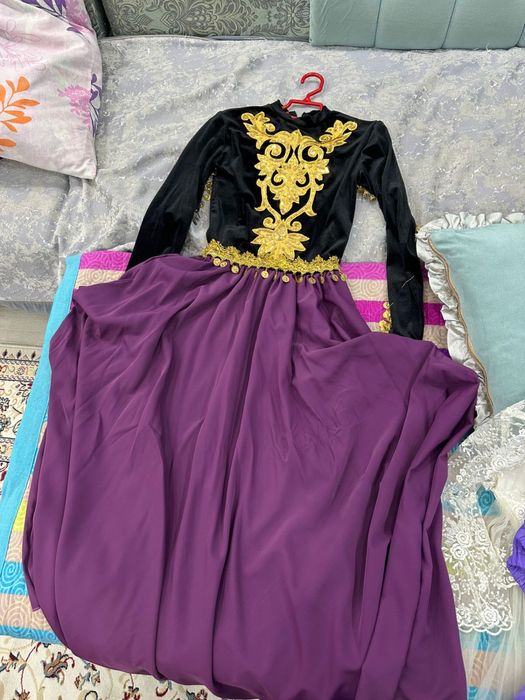 Продам детское платье уйгурское