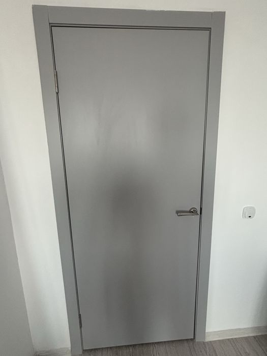 Продам межкомнатные двери
