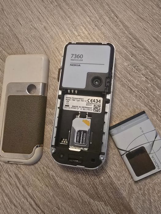 7360 Nokia 2005г