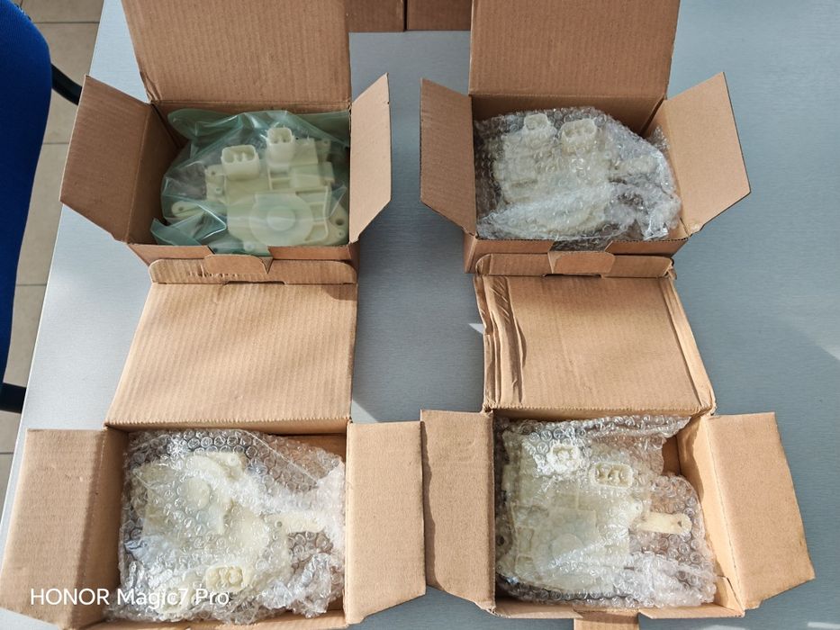 Машинки за брави HONDA