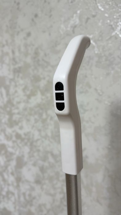 Вертикальный пылесос