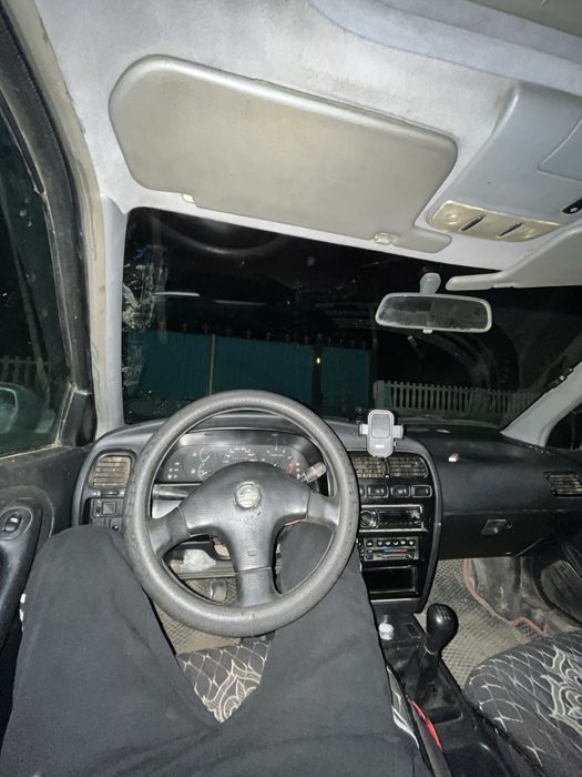 Ниссан примера п10