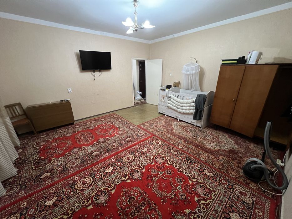 Qiyot metro Arenda Qoyliq massiv 5