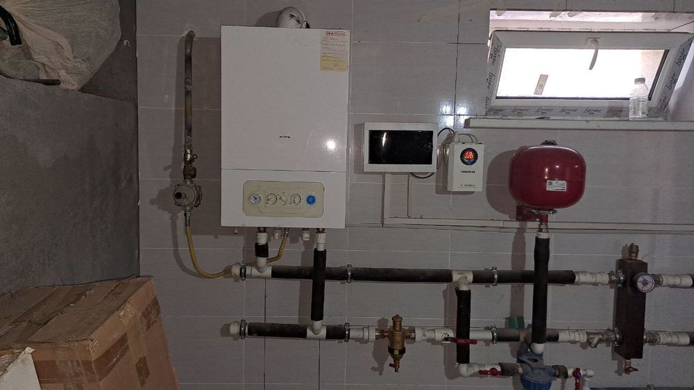 Монтаж  систем Отопления двухконтурные котлы на дома коттеджи здания!