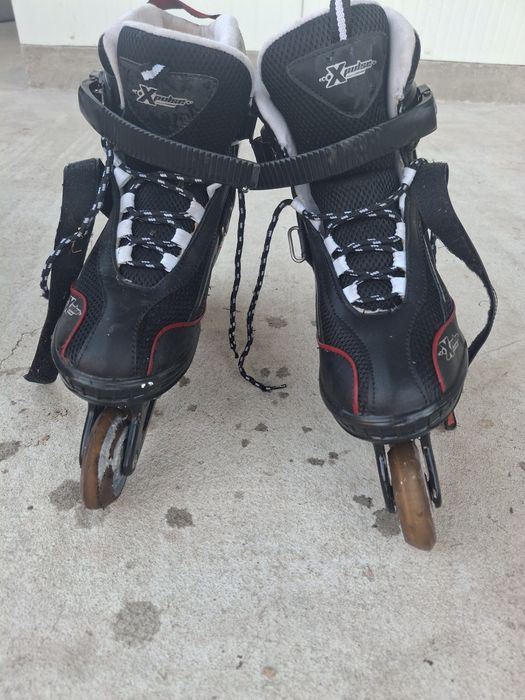 Vând 3 perechi role