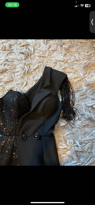Rochie neagra eleganta