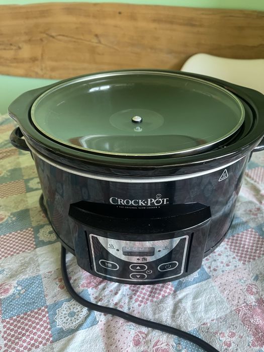 Уред за бавно готвене Crock Pot 4,7 литра - нов