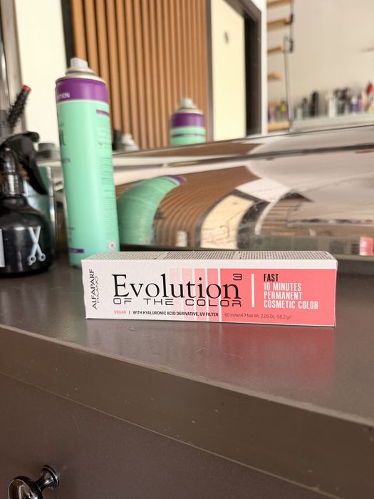 Vopsea  par Alfaparf evolution of the color fast