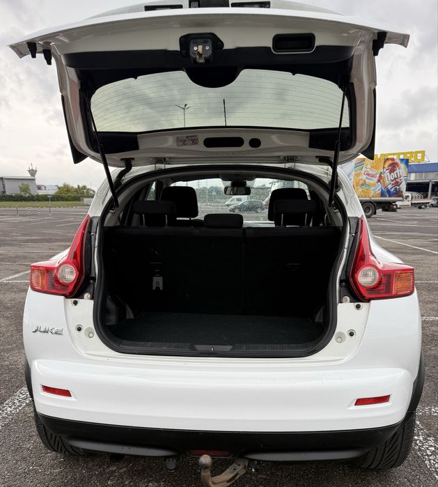 Cumpără-i ceva frumos si trainic! Ia-o p’asta!