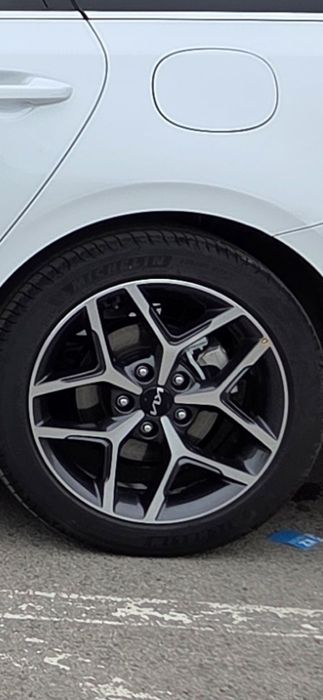 Продам Шины Мишлен