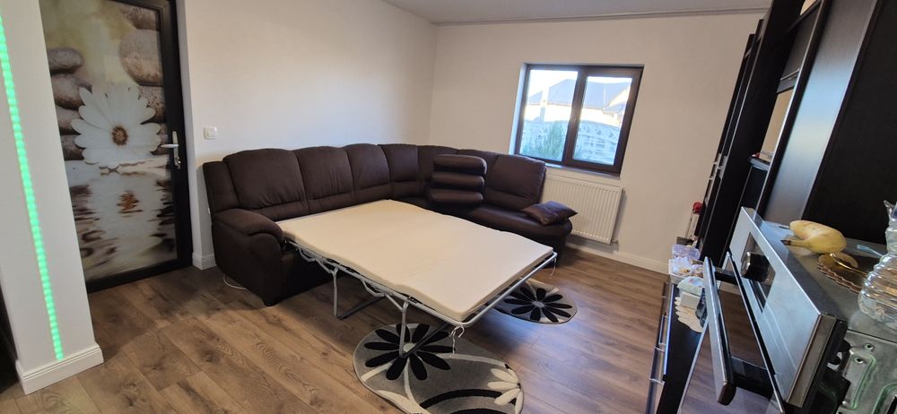 De vanzare canapea extensibila pat