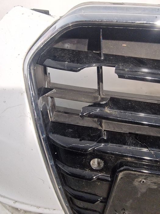 Bara fata Audi A5 S-Line Facelift