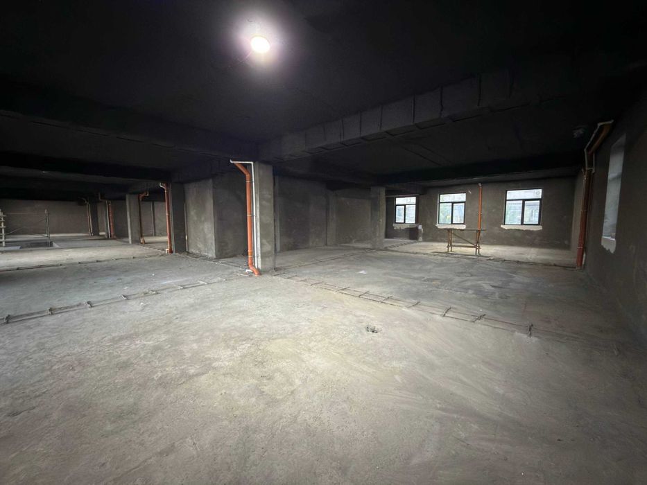 ПРОДАЁТСЯ КОММЕРЧЕСКОЕ ПОМЕЩЕНИЕ 1.500м2 под клинику учебный центр