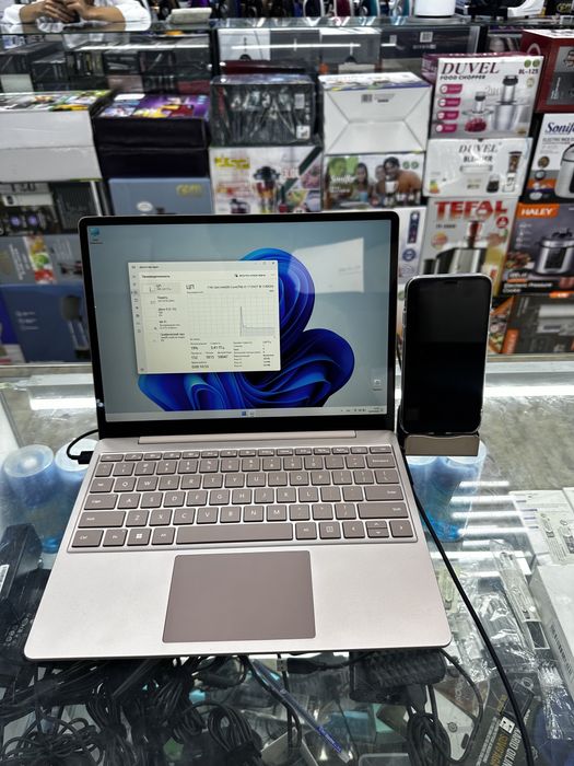 Micrasoft Surface 4