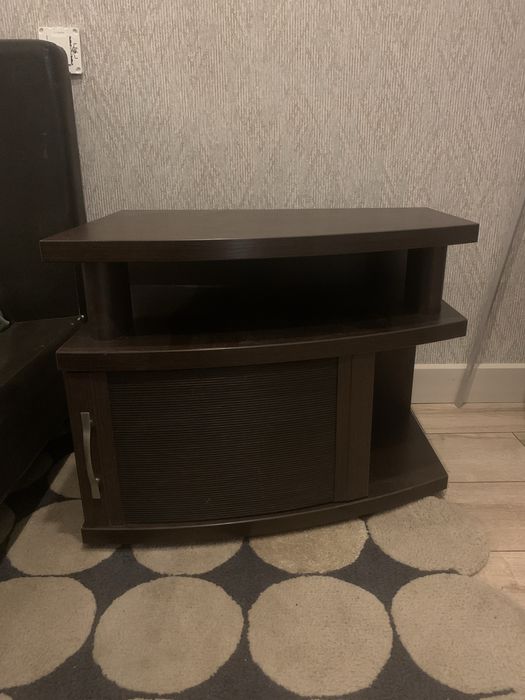 Кровать с тумбами