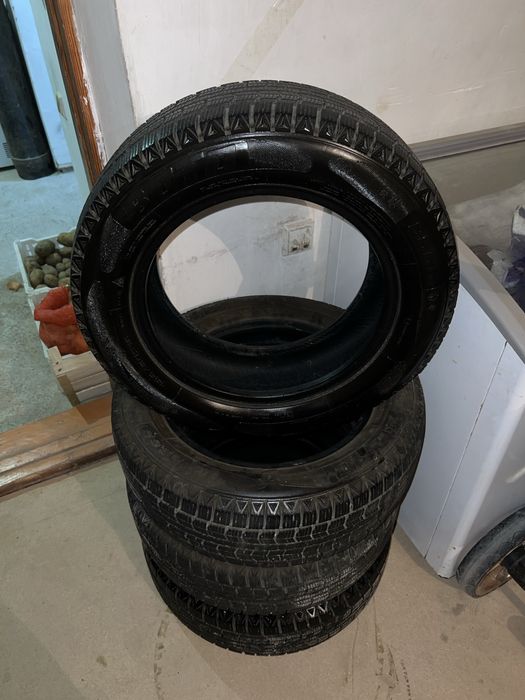 Шины зимние 195/60/15