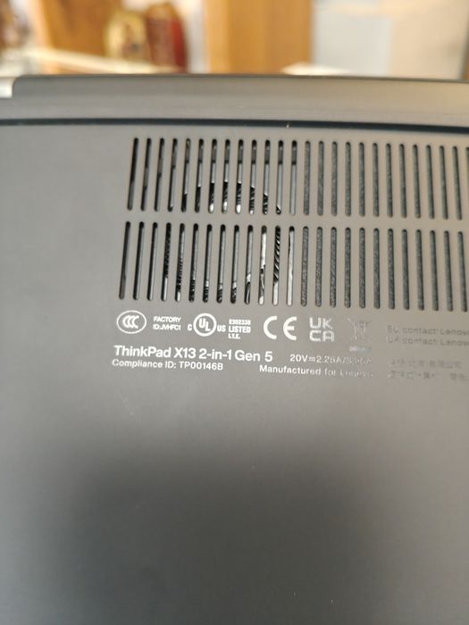 Lenovo thinkpad x13 gen 5, 2 în 1