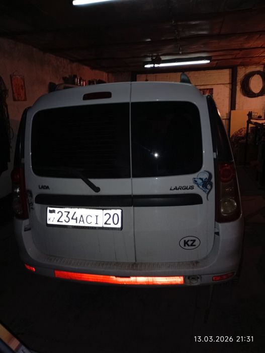 Продам машину Largus