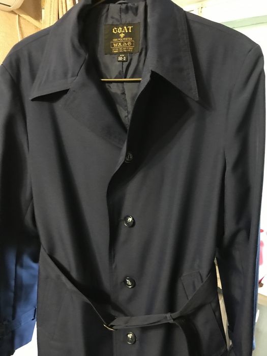 Продам плащи демисезонные, б/у