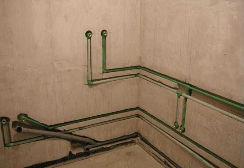 Изготовление штроб под разводку труб