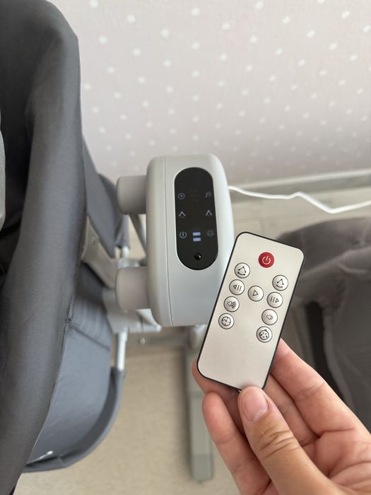 Продам электронный манеж-кровать