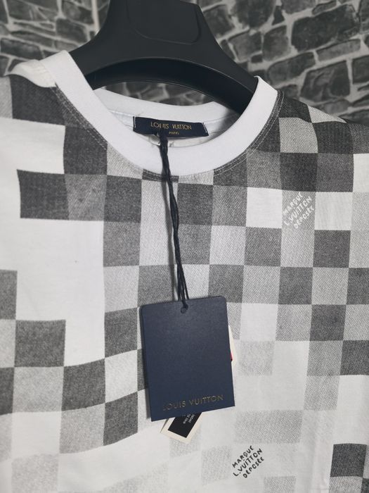 Lois Vieton тениска