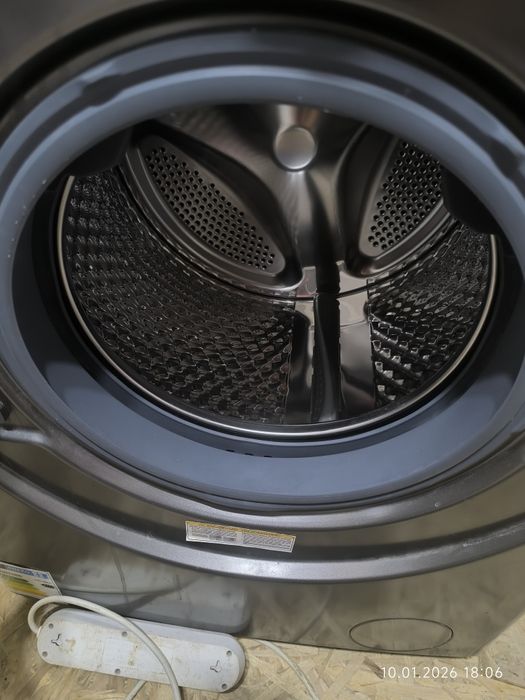 Продам машинку в отличном состоянии!