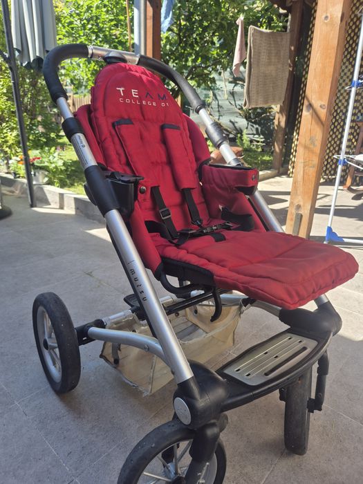 Бебешка количка Mutsy