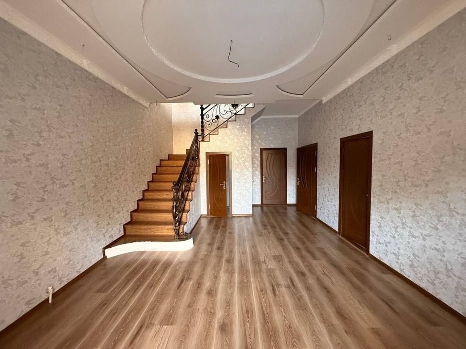 Участка продается с ремонтом 2 соток 7 комната Рядом Аэропорт