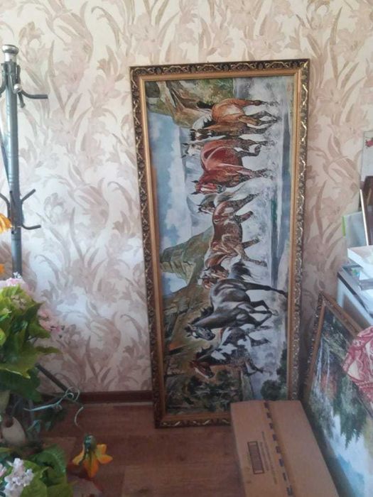 Продам картины б/у