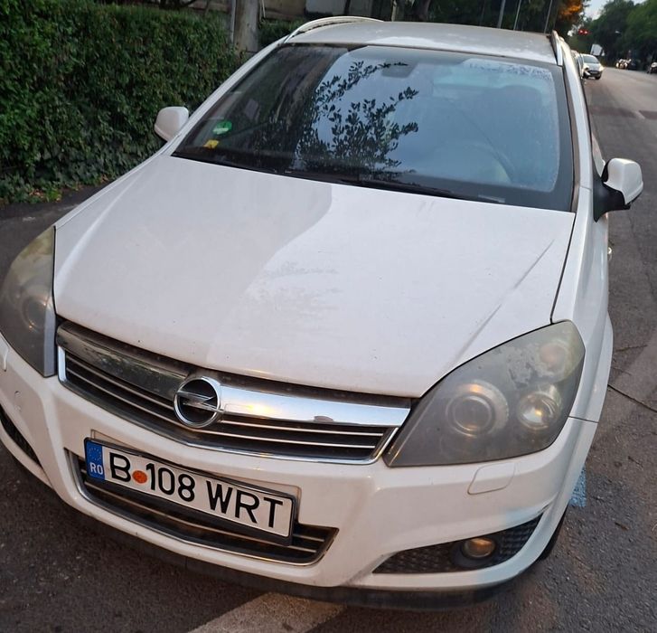 Vând Opel Astra break