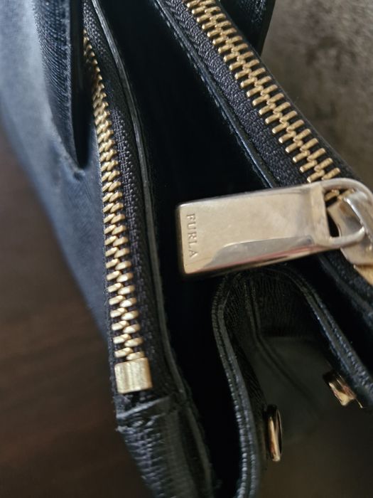 Дамска чанта FURLA