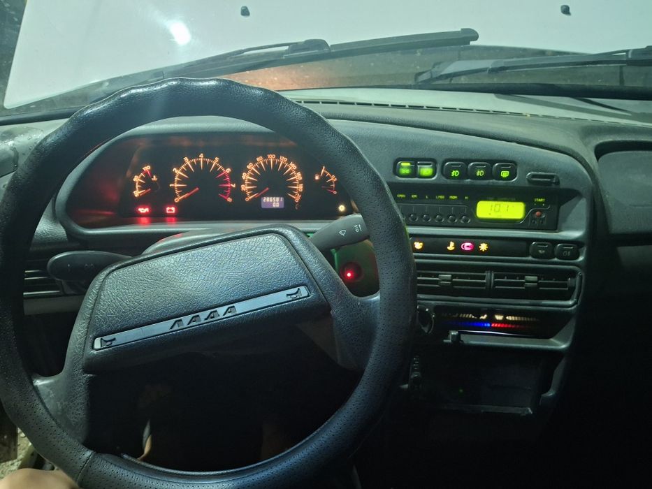 Продам ваз 2113 8кл