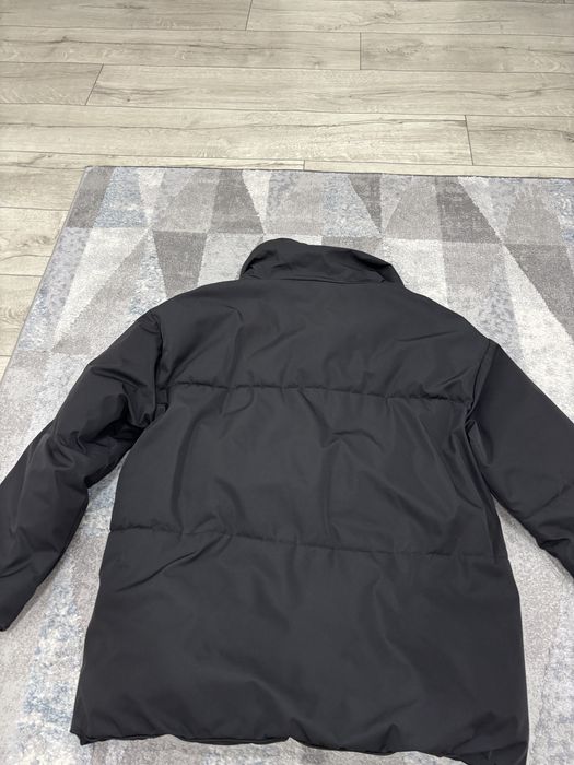 Продам детскую куртку