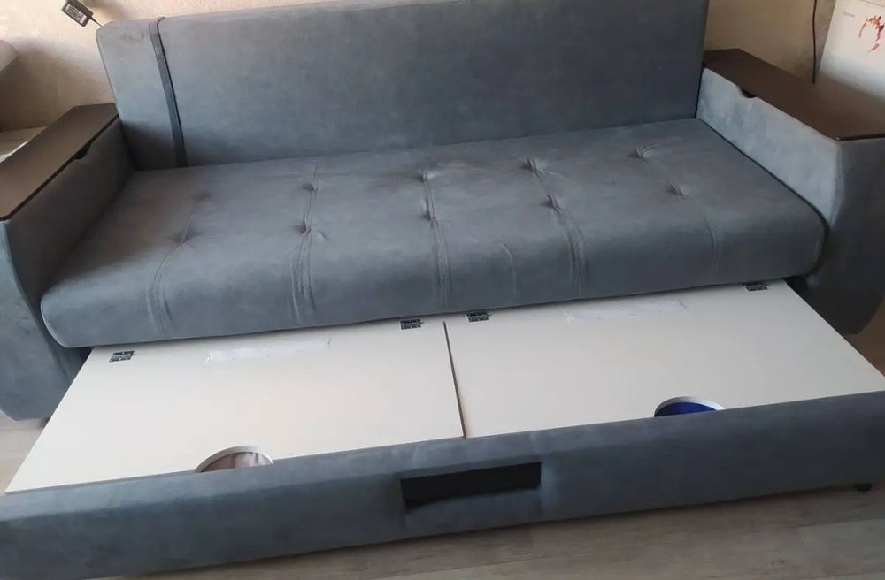 Диван в хорошем состоянии