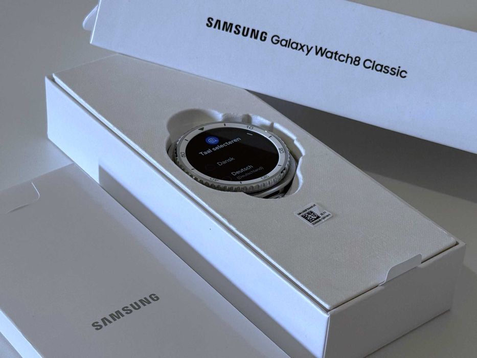 Бартер! Като НОВ! Samsung Galaxy Watch 8 Classic LTE White (Бял)