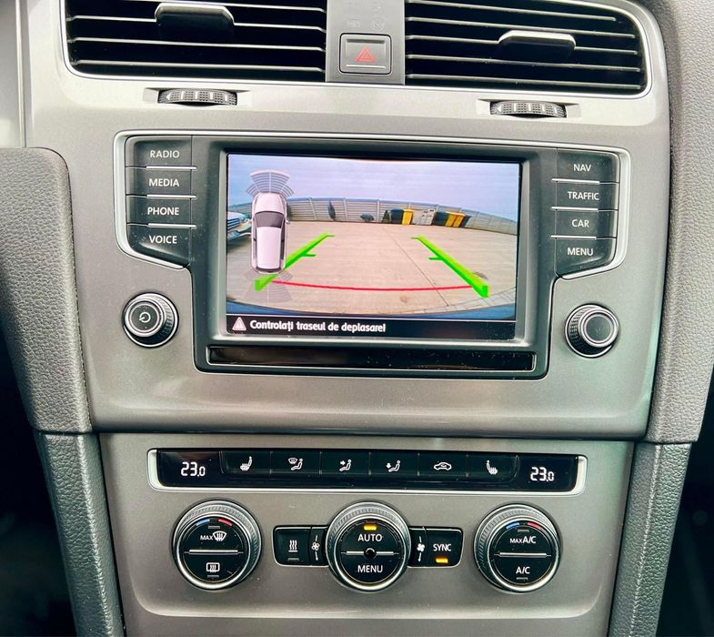 Display navigatie golf 7 2016