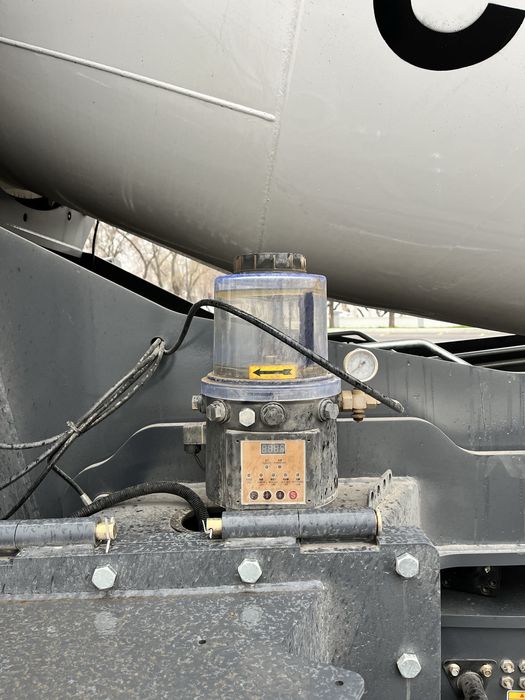 Сармих Бетонамешалка кармихс Мешалка  JBC 26W 2.6 m³ sotuvda tayyor