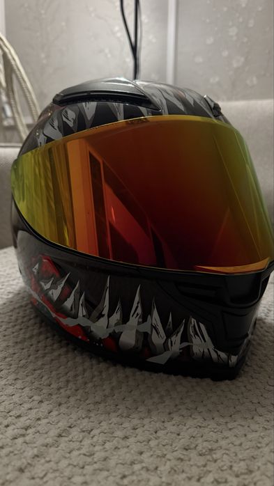 Мото шлем новый размер M