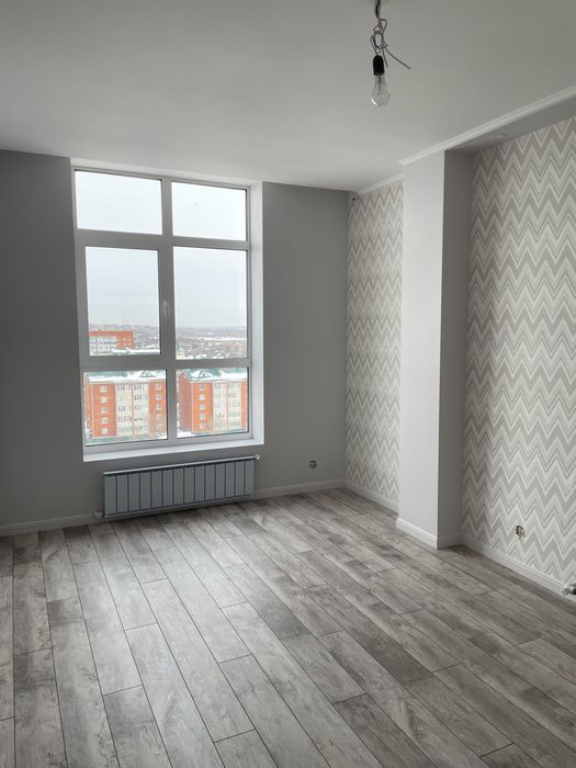 Бесшовная поклейка обоев