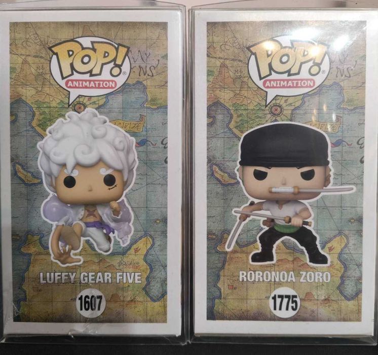 Funko POP! One Piece - Roronoa Zoro #1775 (Chase) + Funko POP!  One Piece - Luffy Gear Five #1607 (Chase)