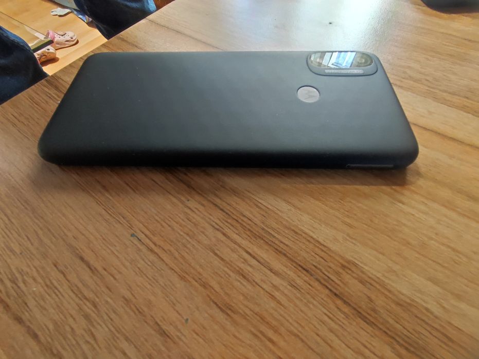 Motorola e 20 2сим