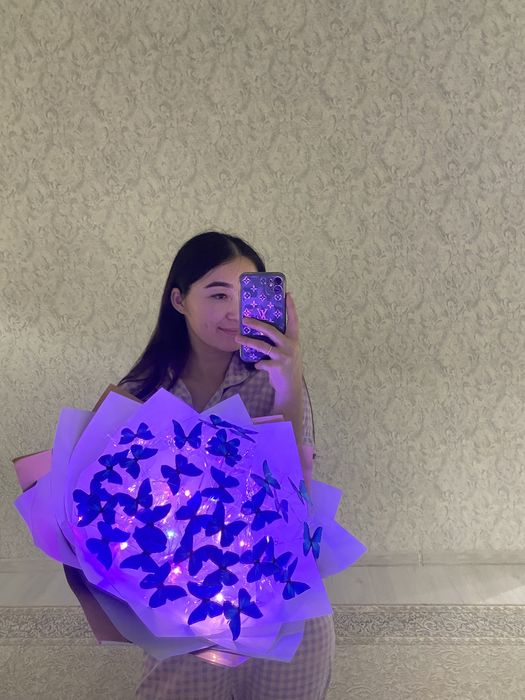 Букет бабочка