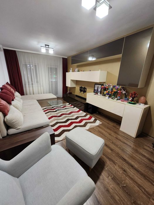 Inchiriez Apartament 3 Camere – Zona ICIL Kaufland