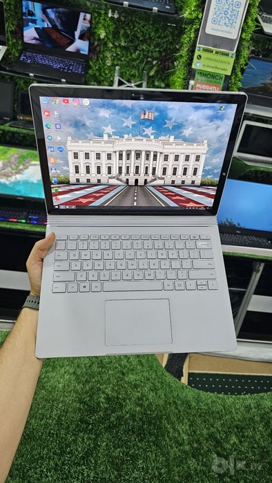 Surface - yengil ixcham jiddiy olib yurushga eng porfessional laptop!