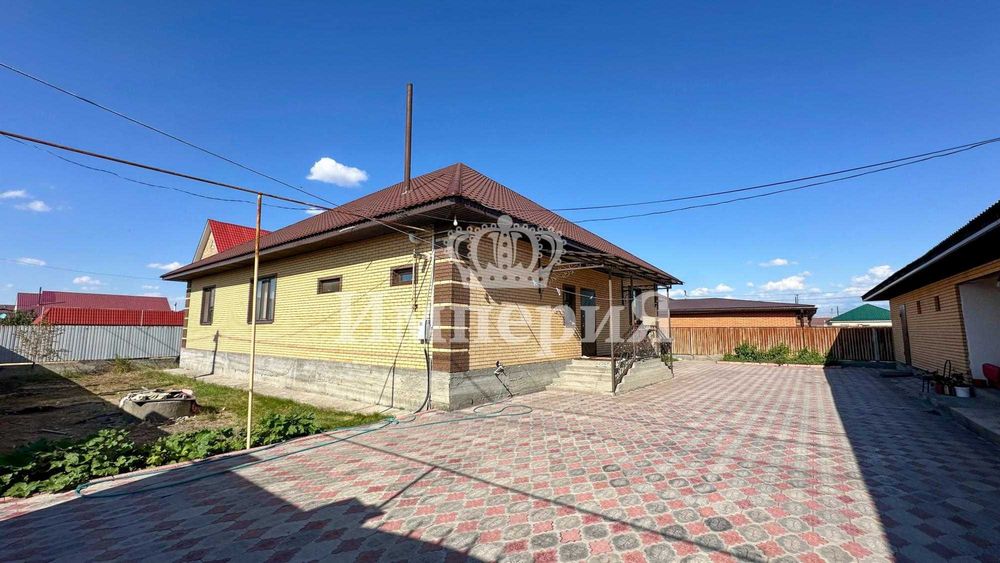 Продам частный дом на 5 комнат Новый Восток Алишер Империя